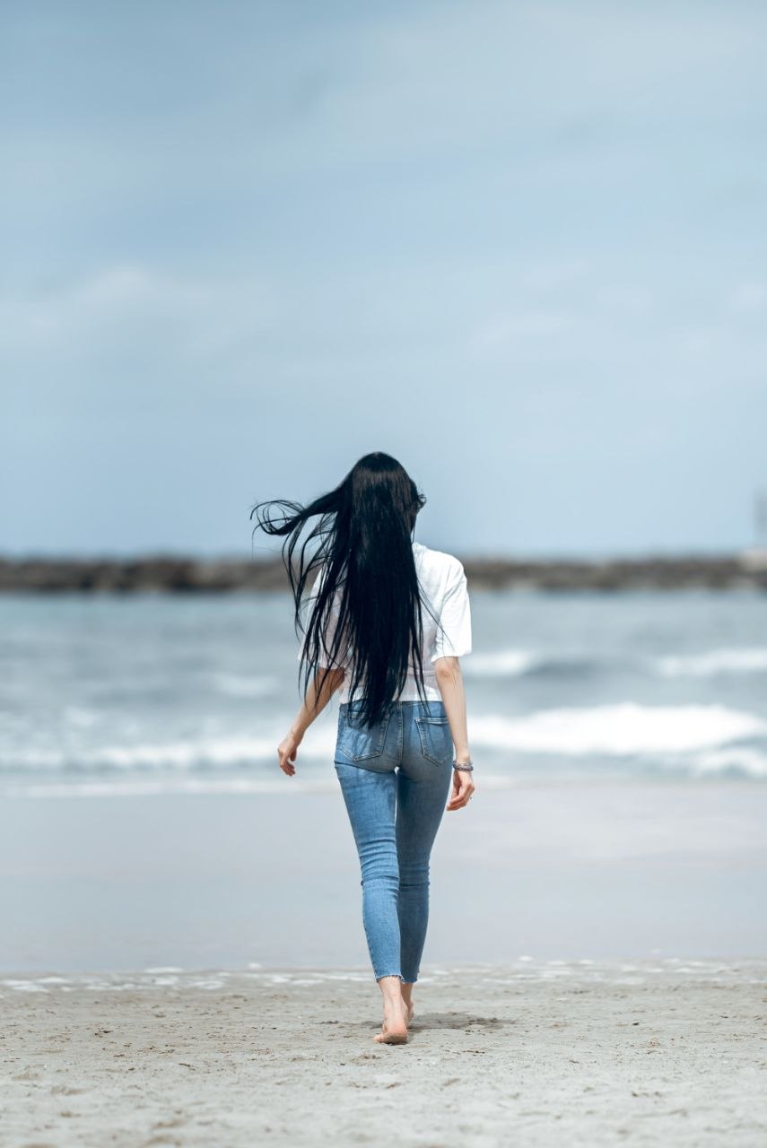 ליזה – מעסה דיסקרטית 25 ברונטית תל אביב