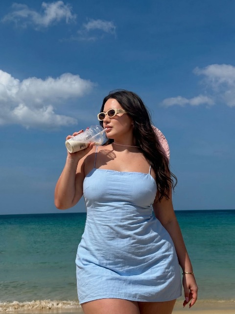 תל אביב -מבנה גוף סקסי מארחת שווה במיוחד